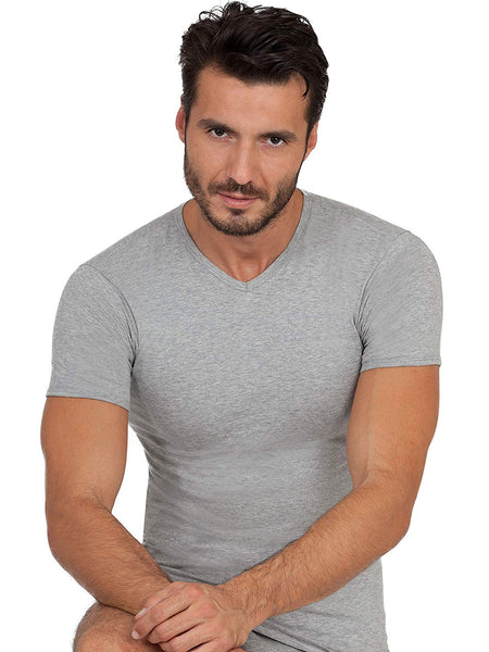 The Italian Craftsmanship Behind tittimitti’s BASIC COTTON Men’s V-Neck Tee
