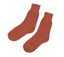 Load image into Gallery viewer, Wnter run socks for mwn Made in Italy