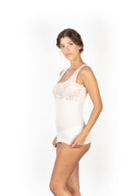 Load image into Gallery viewer, Mare Luxury Merino Wool Blend Women&#39;s Lace -Trimmed Tank Top (S - XXL). Proudly Made in Italy.